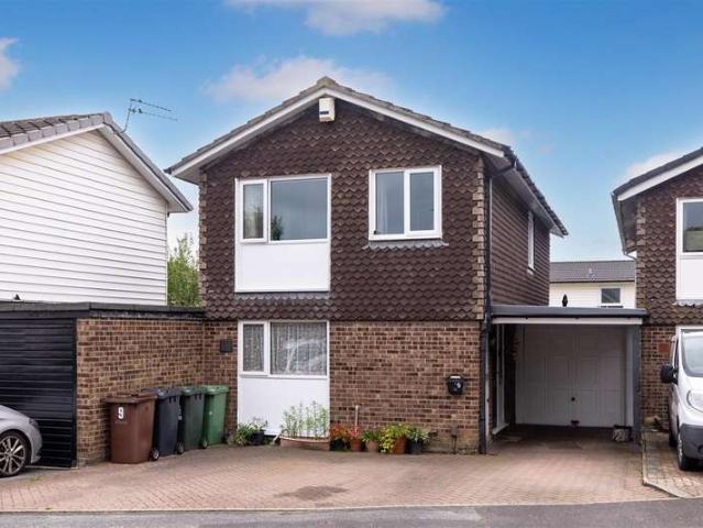 Farm for sale in Whinmoor, Leeds