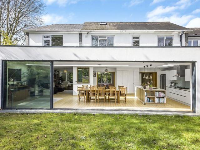 House for sale in London Borough of Lewisham, Blackheath