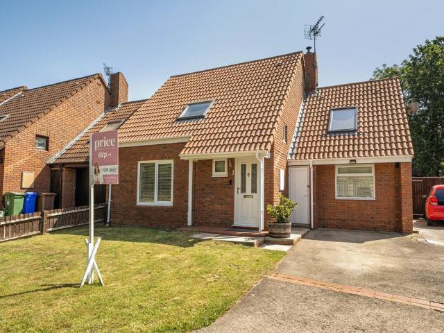 House for sale in Full Sutton, East Riding Of Yorkshire