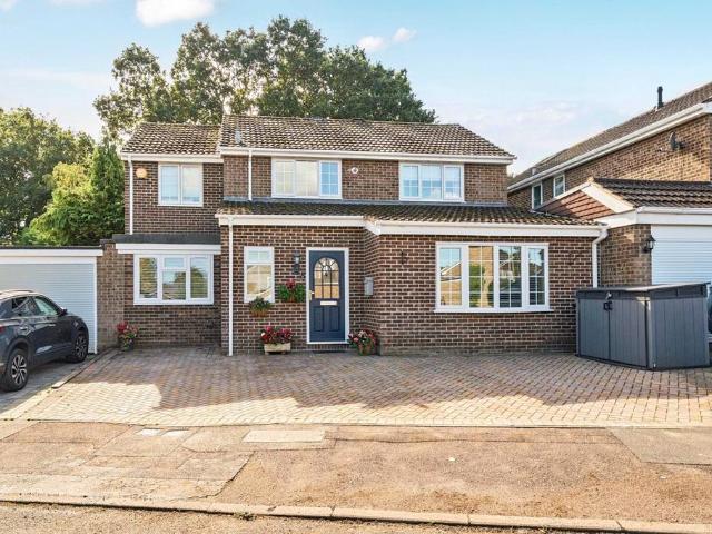 House for sale in Basingstoke, Basingstoke and Deane