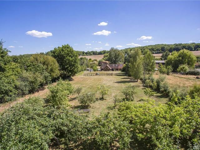 House for sale in Capel, Sandown Park