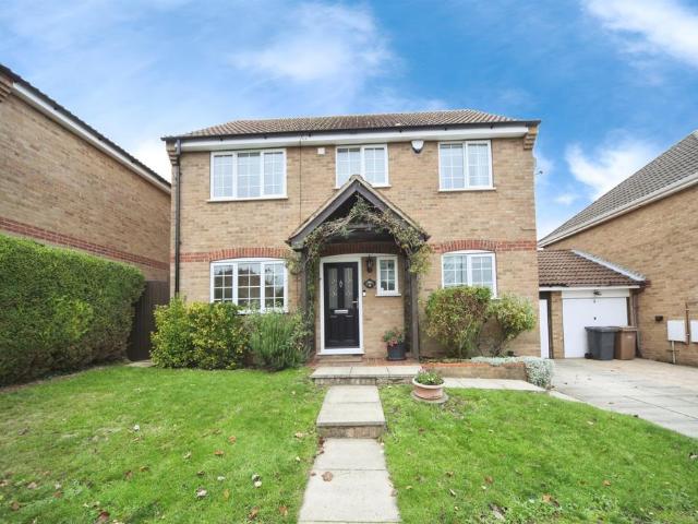 House for sale in Stopsley, Luton
