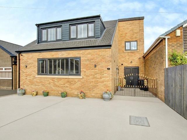 House for sale in Gilesgate, Durham