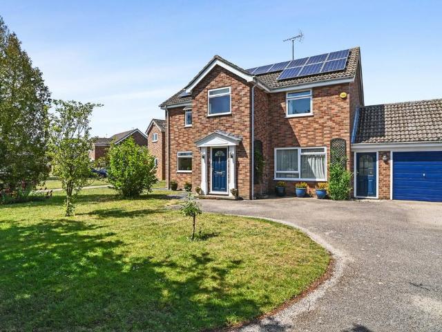 House for sale in Stratford St Mary, Chelmondiston