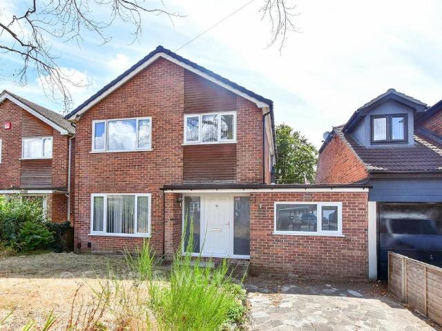 House for sale in Crookhorn, Spring Vale