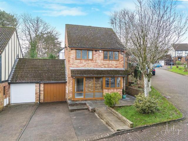 House for sale in Mynyddbach, Nangreaves