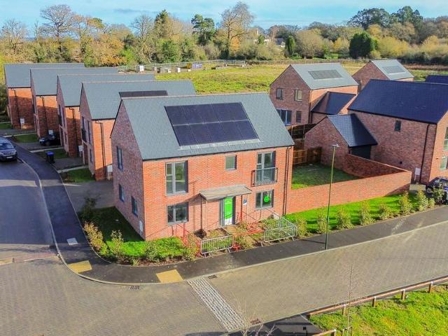 House for sale in Walstead, Perryfields