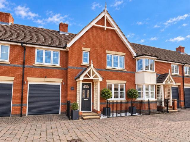 House for sale in Great and Little Leighs, Chelmsford