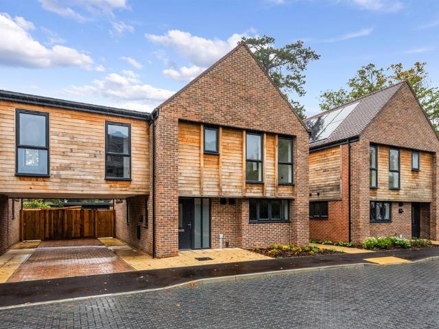 House for sale in Penlands Green, Perryfields