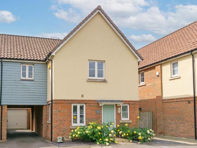 House for sale in Little Canfield, Duton Hill