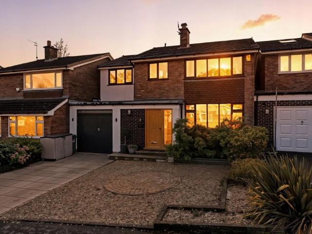 House for sale in Knutsford