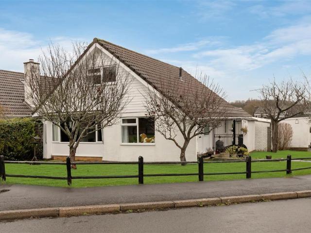 House for sale in Frampton Cotterell