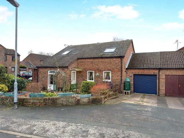 House for sale in Fell Lane