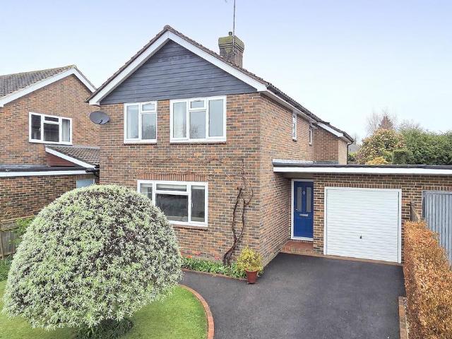 House for sale in Perryfields, West Sussex