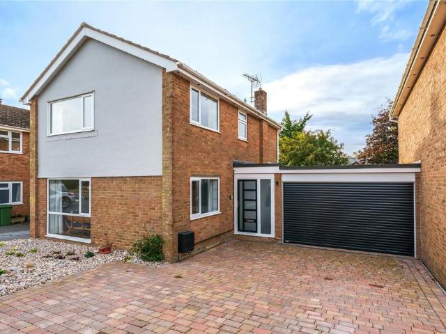 House for sale in South Wonston, Hampshire