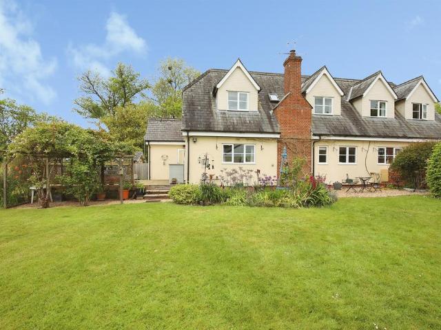 House for sale in Barton Stacey, Hampshire