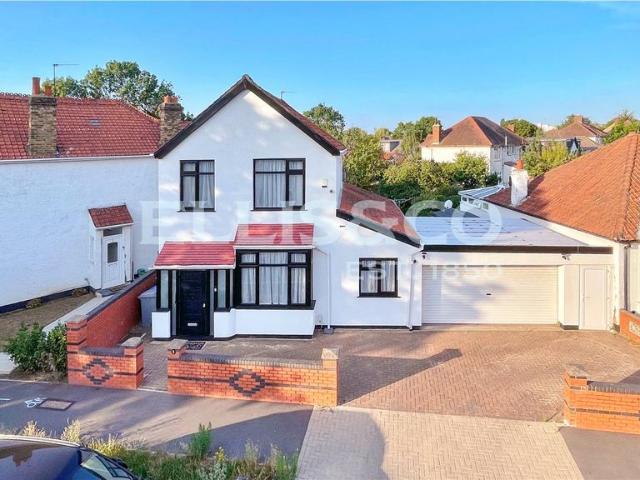 House for sale in Sudbury, Greater London