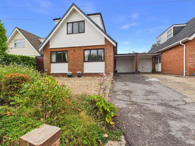 House for sale in Roby Mill, Lancashire