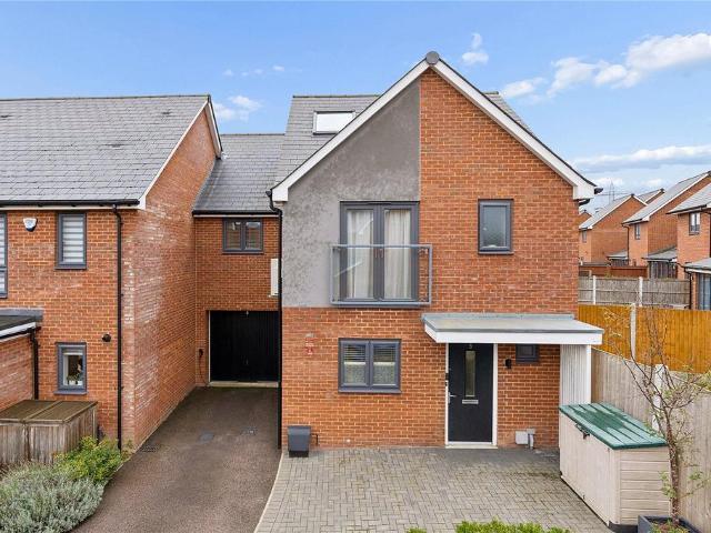 House for sale in Springhead, Gravesham