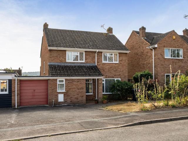 House for sale in Gloucester, Gloucestershire