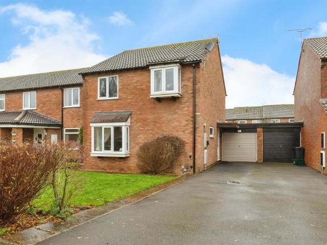 House for sale in Stoke Gifford, South Gloucestershire