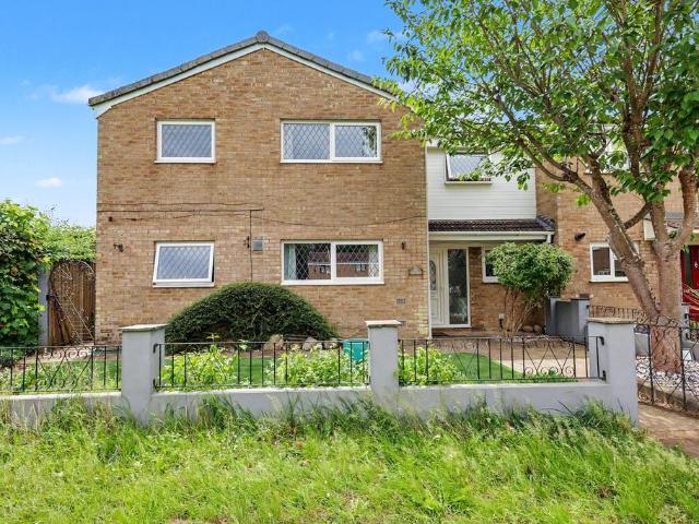 House for sale in St Nicholas, Shephall