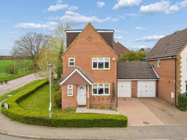 House for sale in Moneyhill, Batchworth