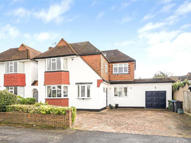 House for sale in Old Malden, Greater London