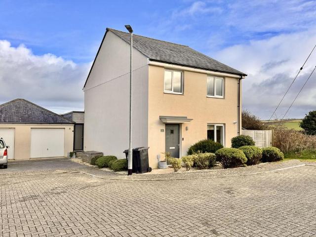 House for sale in Penwartha Coombe, Cornwall