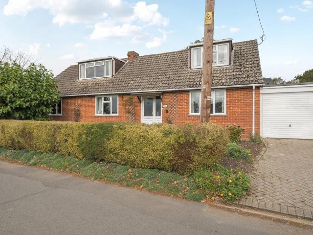 House for sale in Ashampstead, West Berkshire