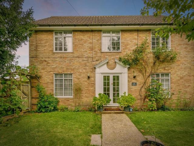 House for sale in Perryfields, West Sussex