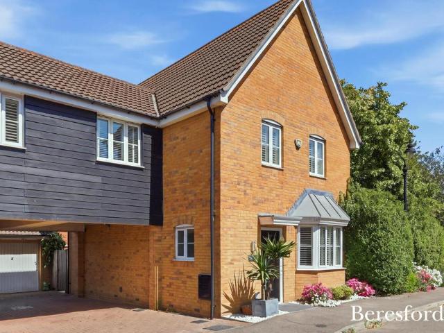 House for sale in Orsett, Essex