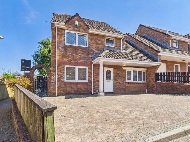 House for sale in Nangreaves, Wales