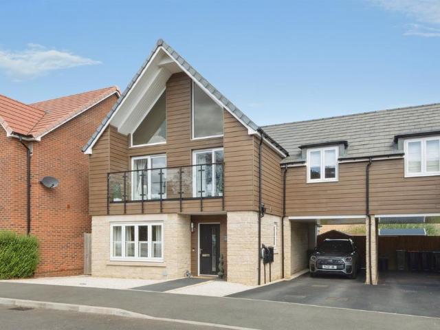 House for sale in Olney