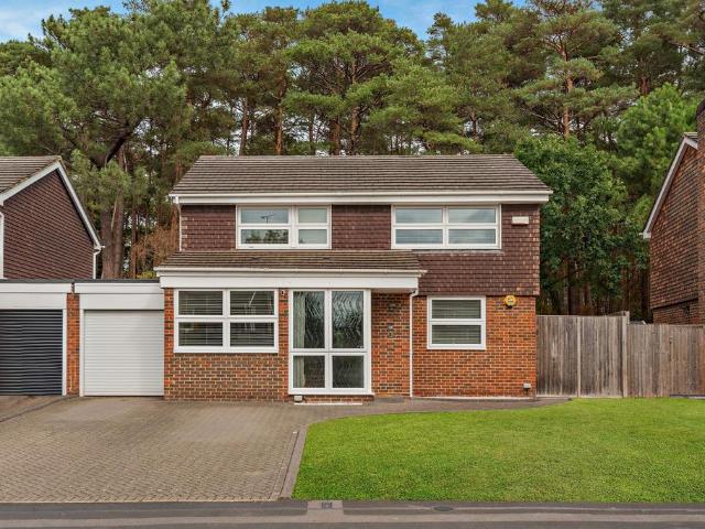 House for sale in Windlesham, Surrey Heath