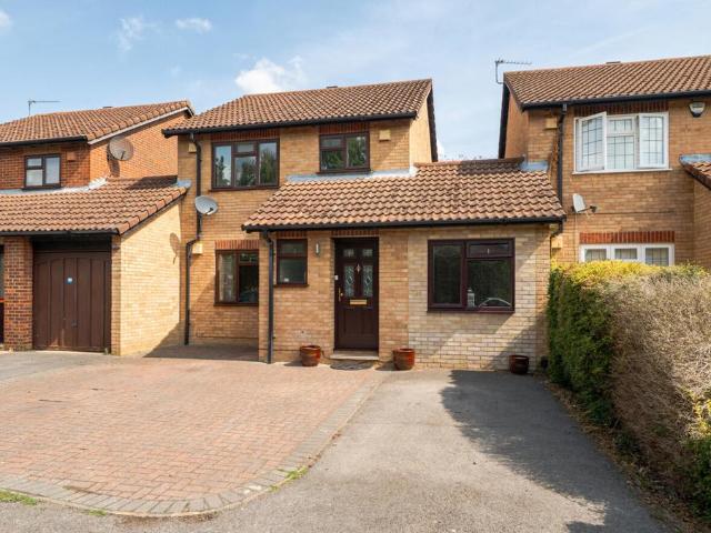 House for sale in Slough
