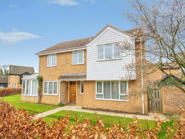 House for sale in Sherington