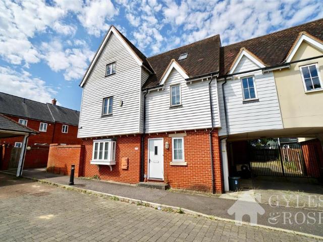 House for sale in Hythe, Fordham Heath