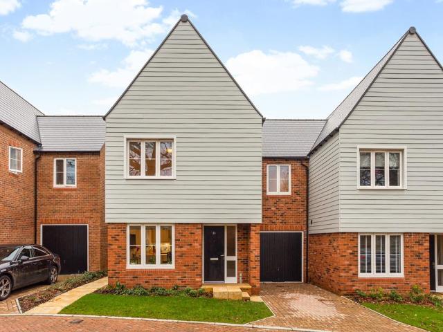 House for sale in North Horsham, Horsham