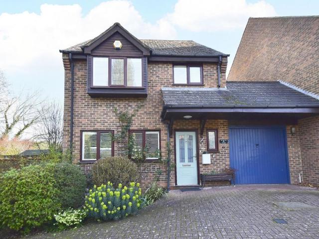 House for sale in Pouchen End, Hertfordshire