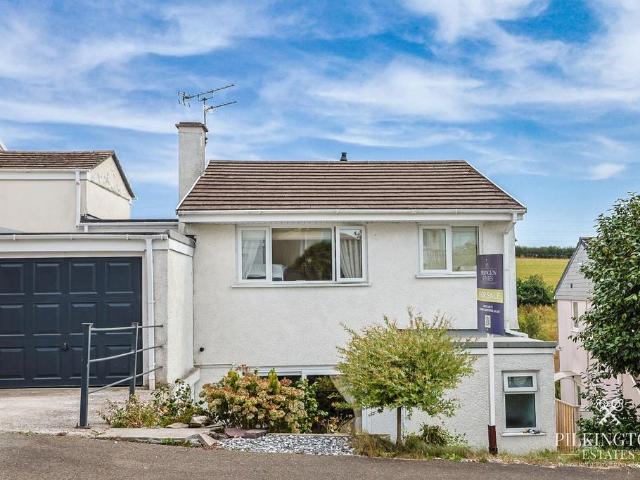 House for sale in Hatt, Cornwall