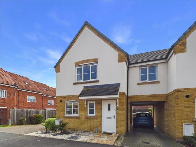 House for sale in Chelmondiston, Suffolk