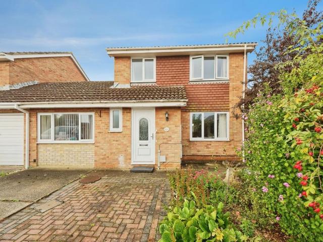 House for sale in Stuppington, Canterbury