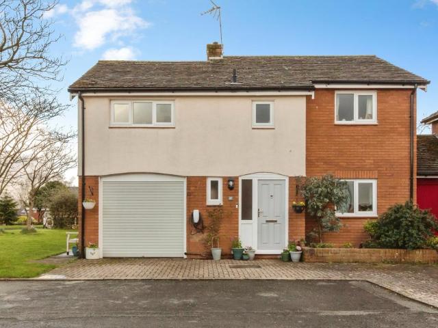 House for sale in Delamere Park, Cuddington