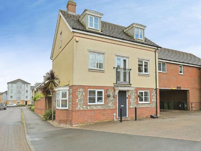 House for sale in Burgh St Peter, Norfolk