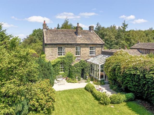 House for sale in Shuttleworth, Bury