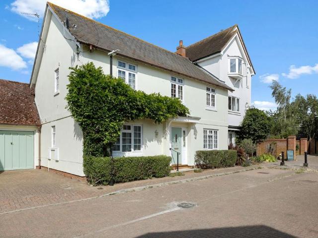 House for sale in Fordham Heath, Essex