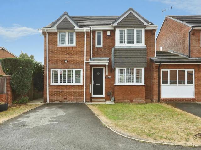 House for sale in Bramley, South Yorkshire