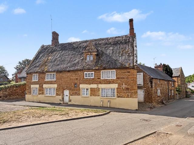House for sale in Kislingbury, Northamptonshire