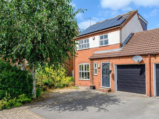 House for sale in Sutton Upon Derwent, York